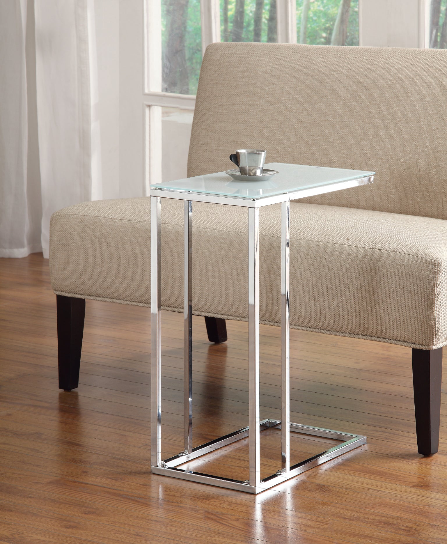 AT288 - Accent Table