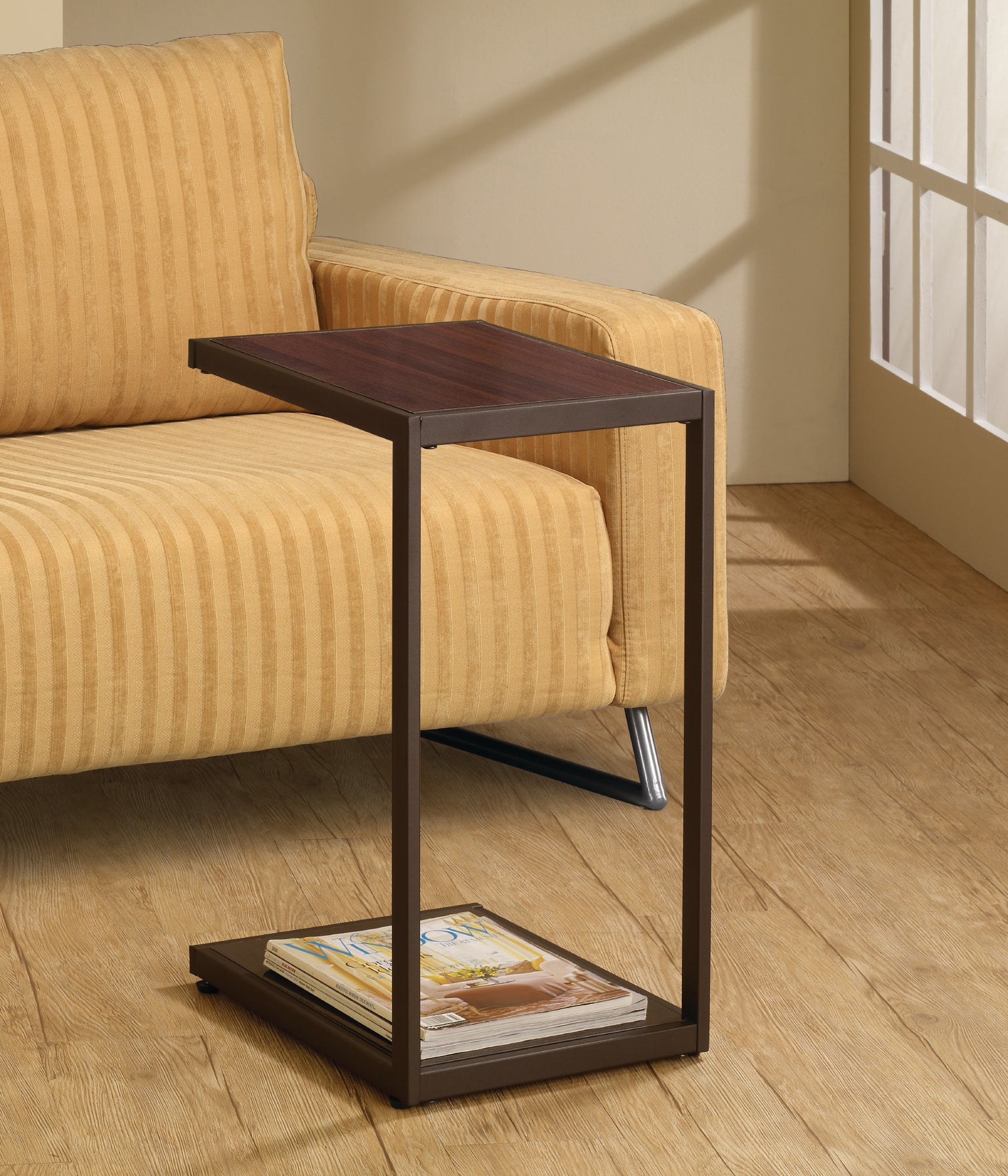 AT255 - Accent Table