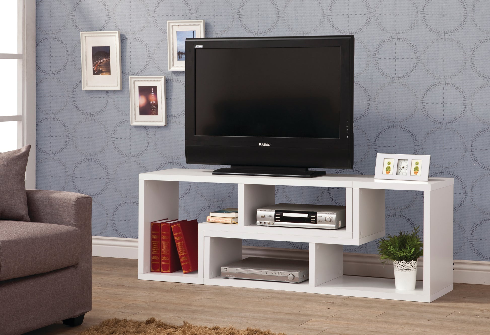 TV6155 - TV Stand